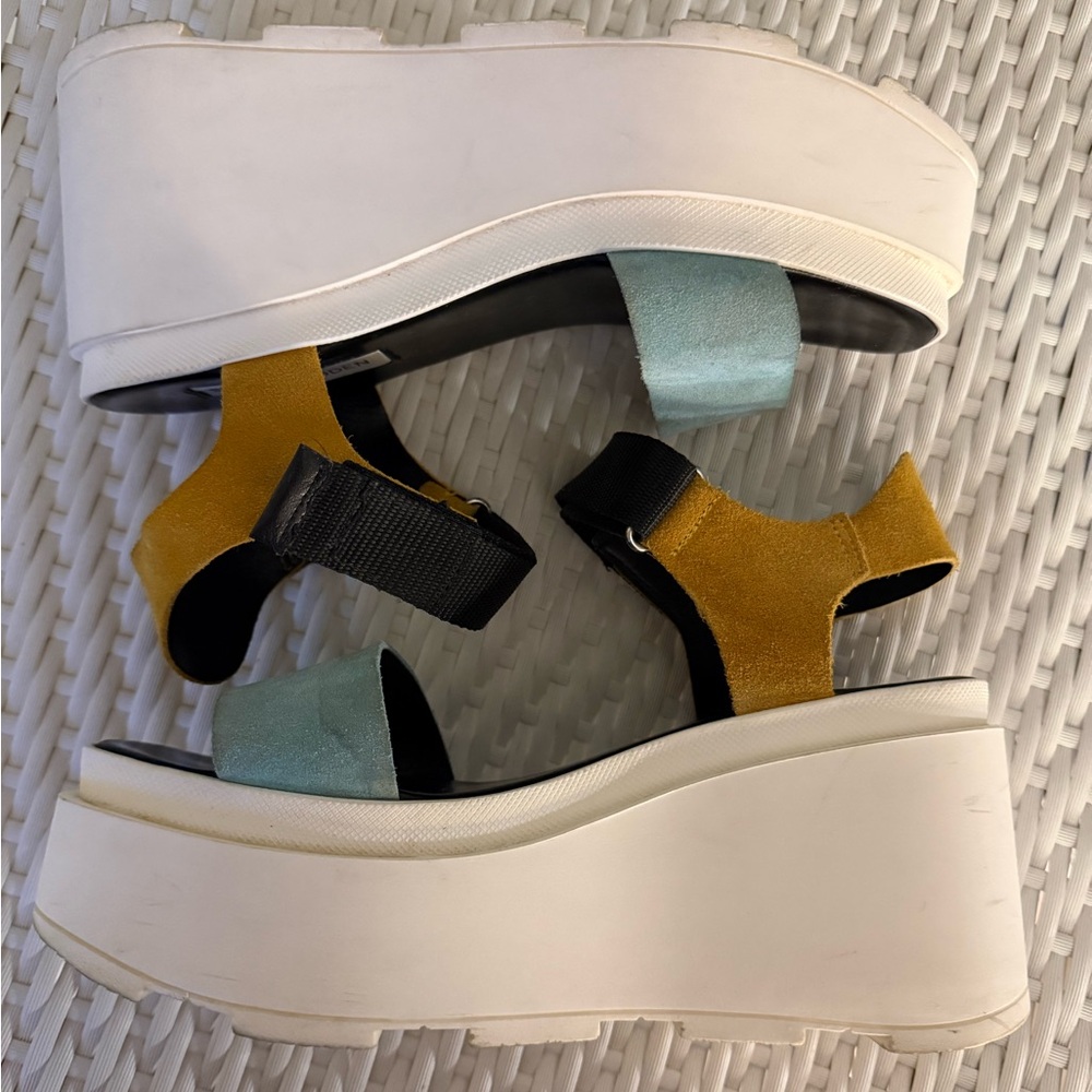 Steve Madden Platform Sandals